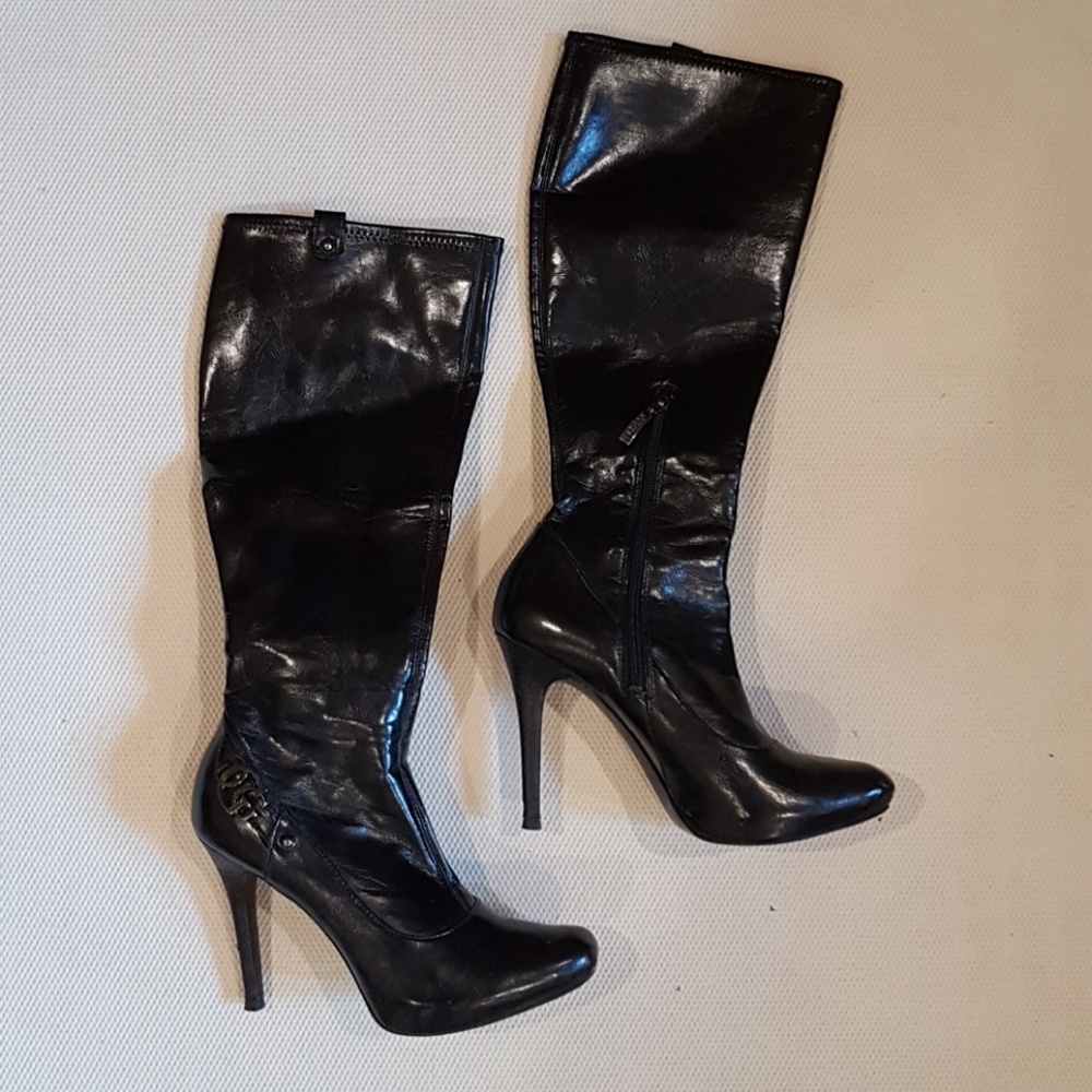 Boots - Picture 2 of 2